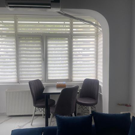 Carlitos Apt Râmnicu Vâlcea Exterior foto
